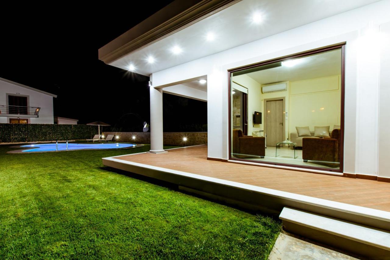 Chania Oasis With Heated Pool Exterior photo