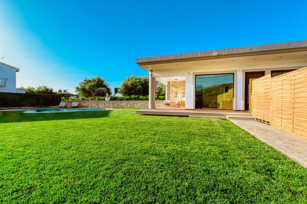 Chania Oasis With Heated Pool Exterior photo